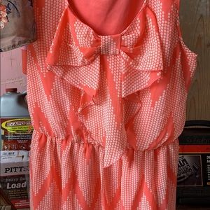 Cute bow dress size small